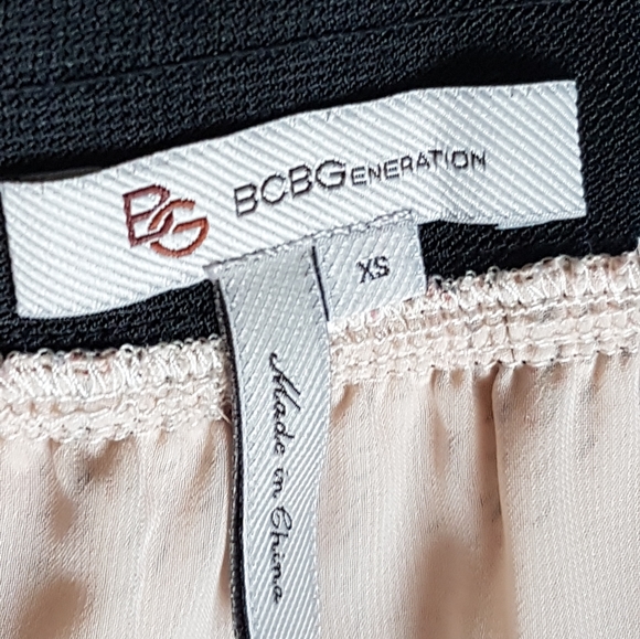 BCBGeneration Zip Front Peach Tiered Skirt - Picture 4 of 5